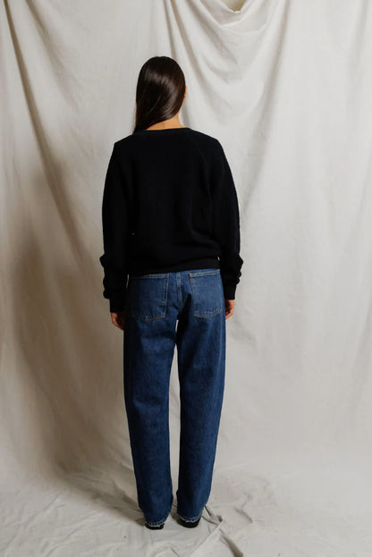 ZURI REVERSE FLEECE V-NECK SWEATSHIRT IN TRUE BLACK BACK VIEW