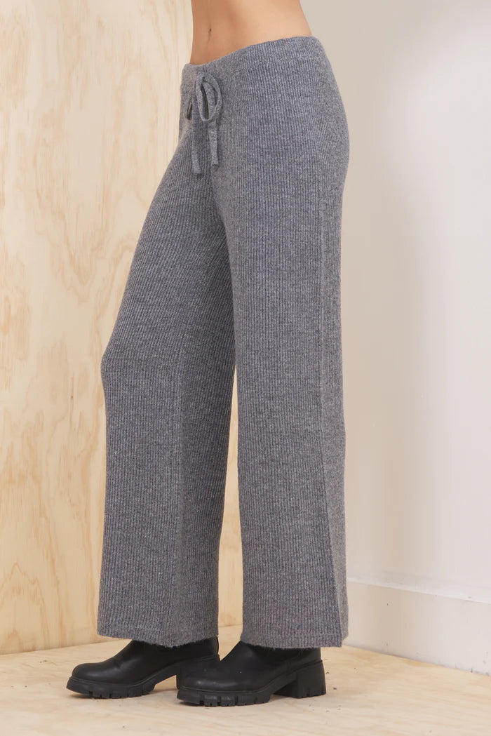 Sweater Terry Wide leg pant in heather gray side view