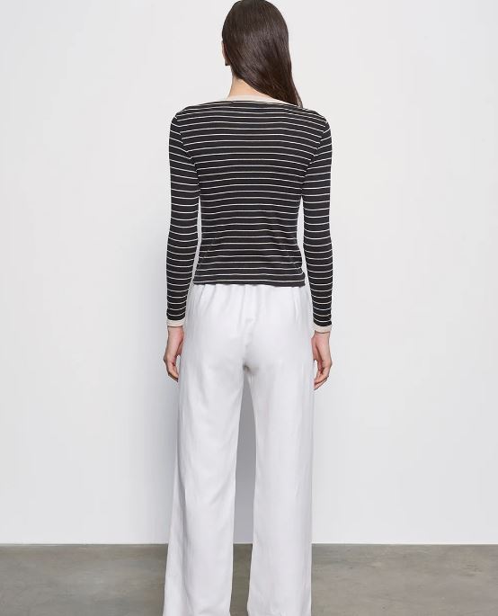 Stripe classic long sleeve tee in black wheat back view