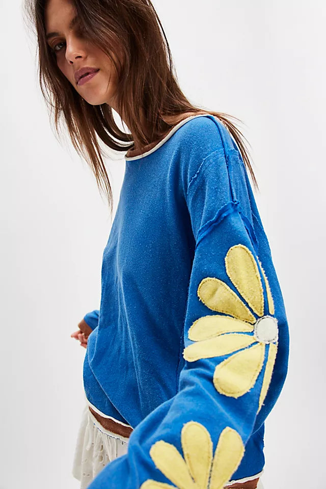 You're a star tee in navy combo side view