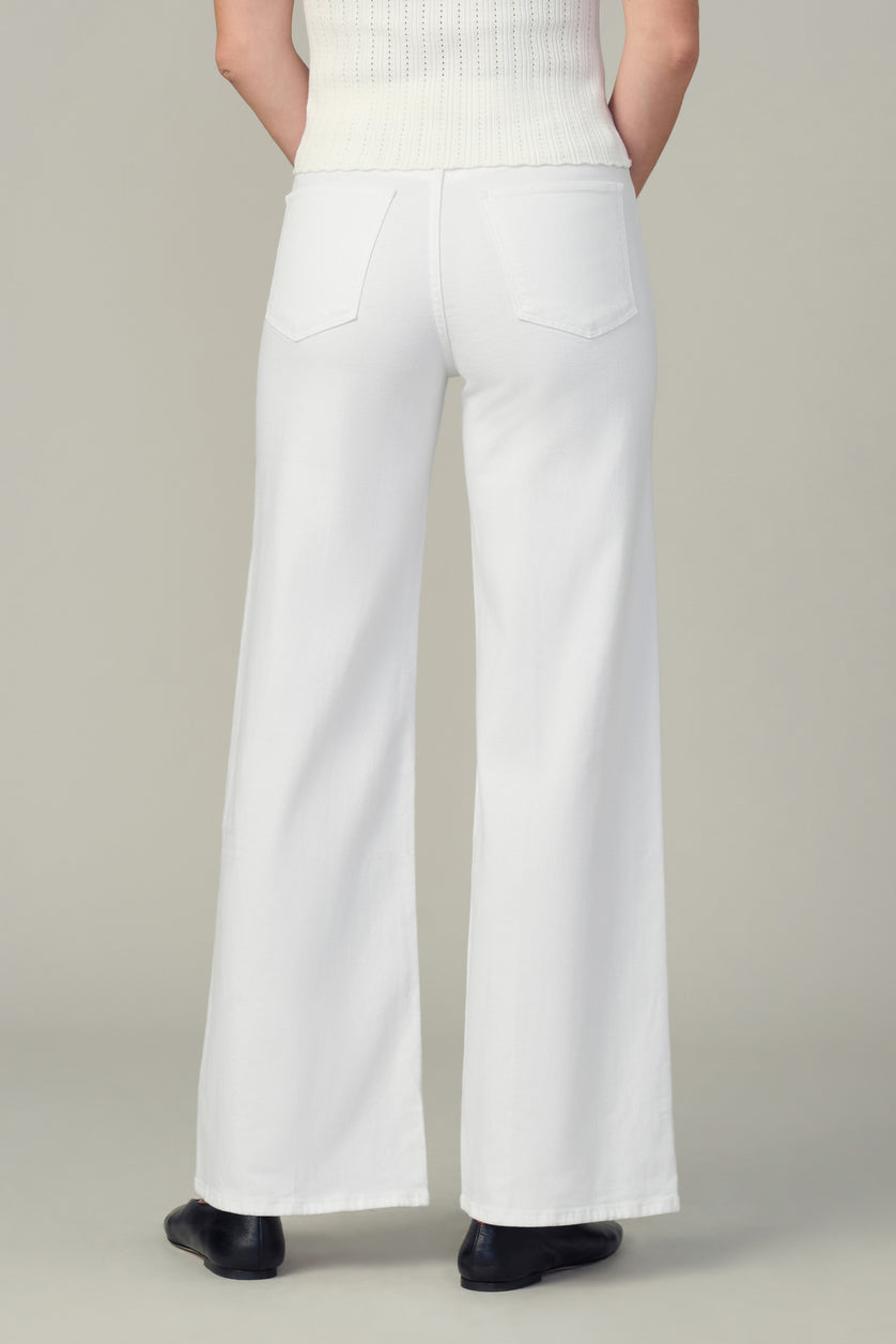 MIA petite wide-leg pants, white, patch pockets and wide leg opening