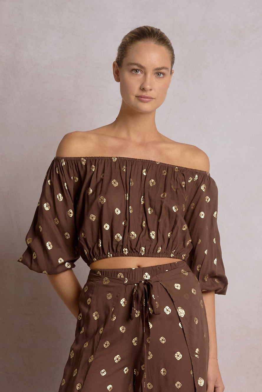 OFF SHOULDER 3/4 SLEEVE TOP IN BROWN POLKA FRONT VIEW