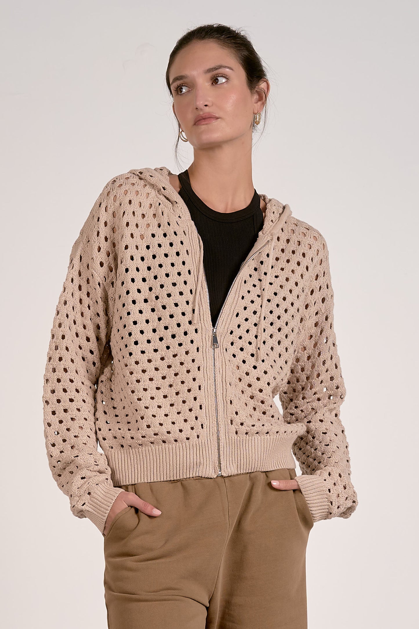 CARDI SWEATER IN TAUPE FRONT VIEW