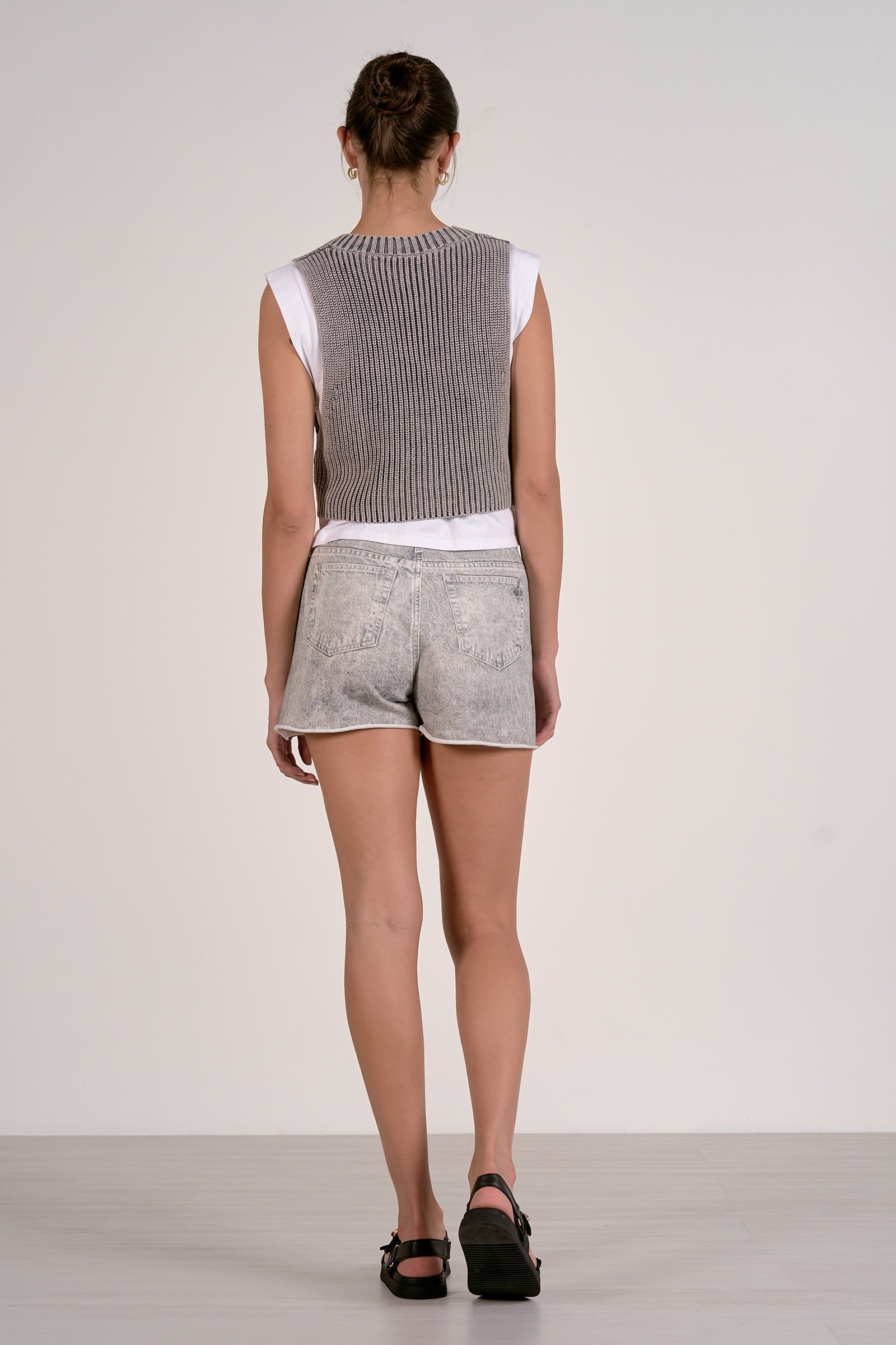 LAYERED SLEEVELESS SWEATER IN GREY WASH BACK VIEW