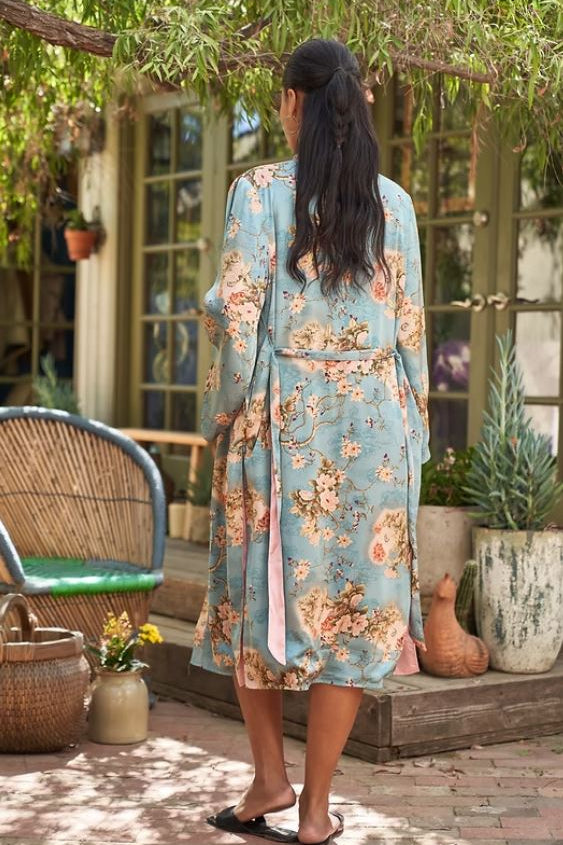 Reversible duster with tie in Taisay blue side back view