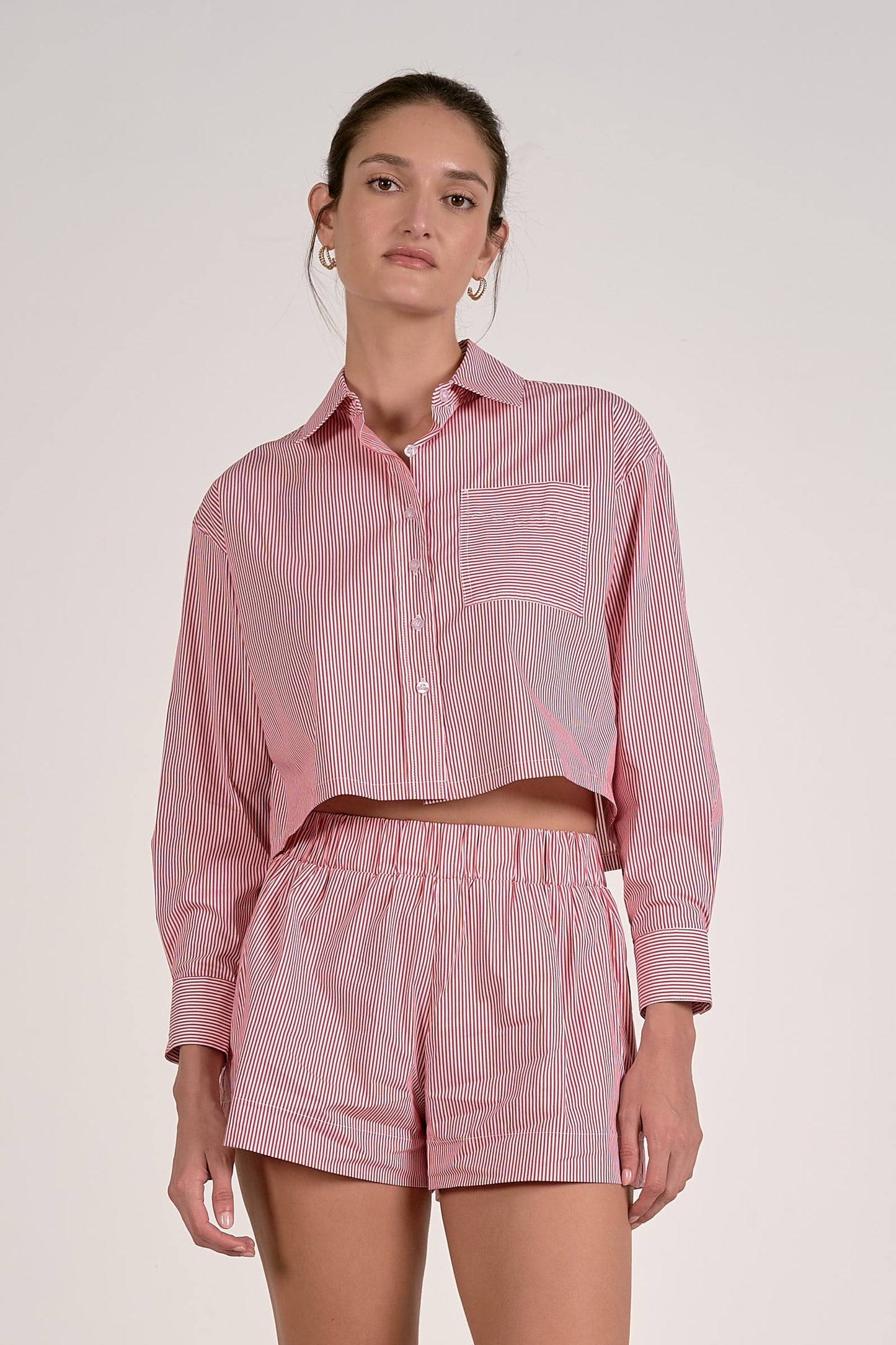 BUTTON DOWN COLLAR CROP TOP IN RED STRIPE FRONT VIEW