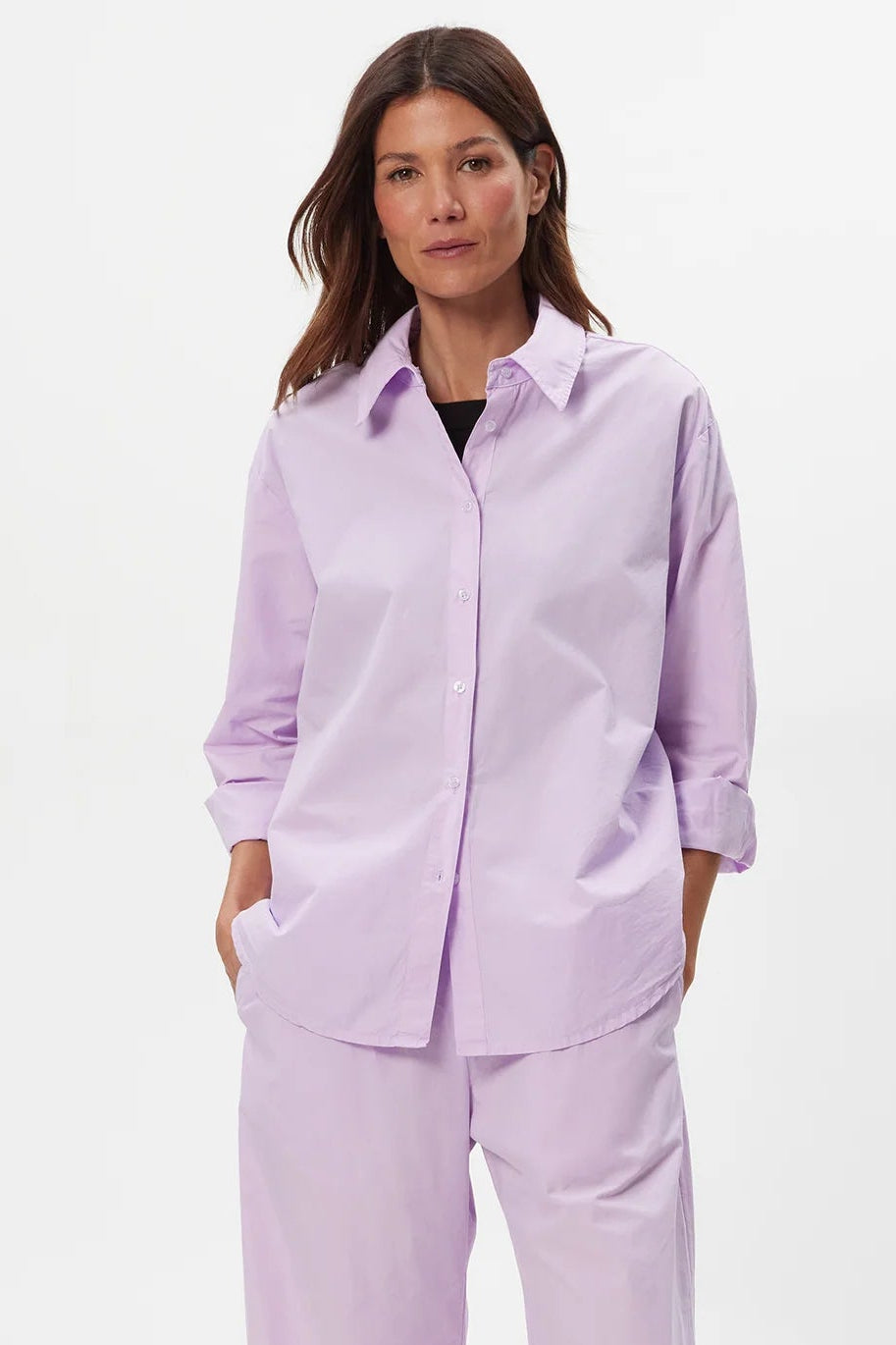 CARSON BUTTONDOWN SHIRT IN WHIMSY FRONT VIEW