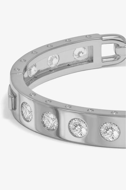 Ashley rodeo lock cuff 9mm bracelet in silver white detail view