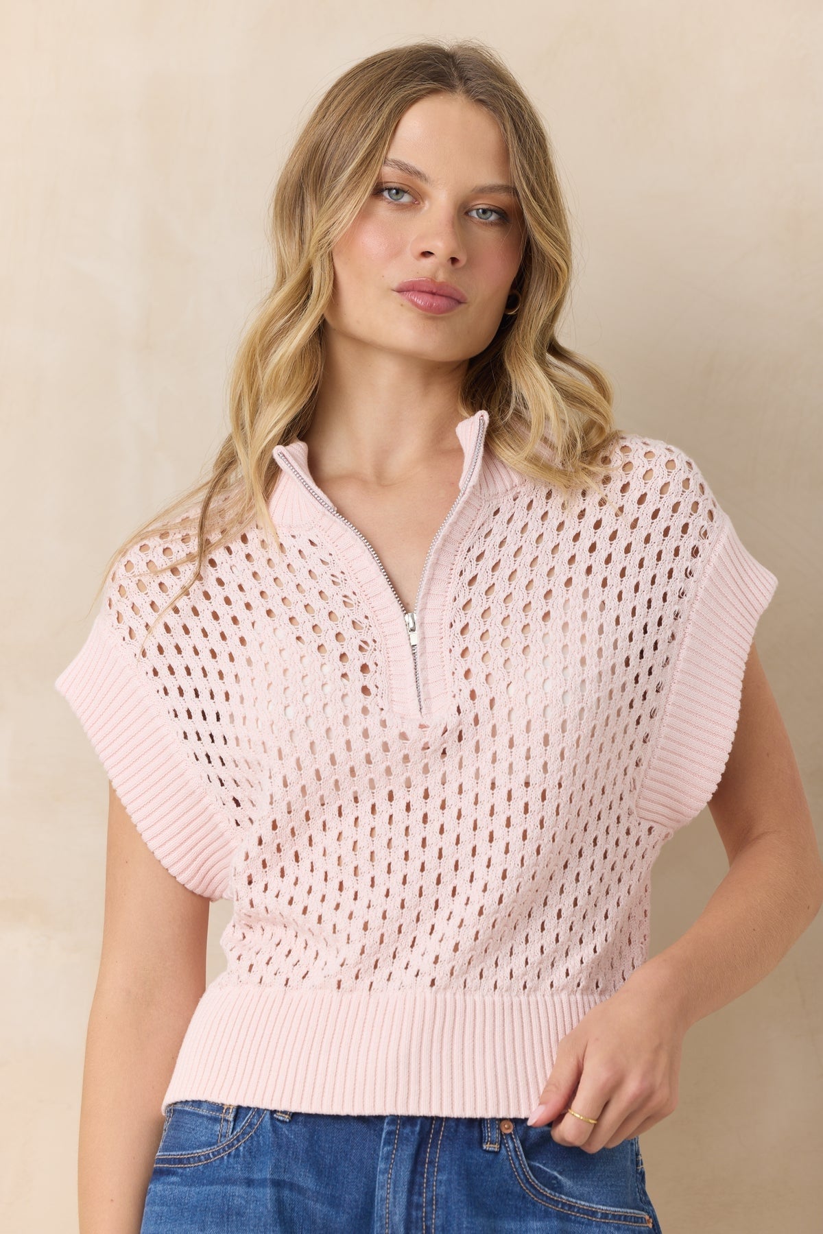 KNIT SHORTSLEEVE QUARTER ZIP SWEATER (+colors)