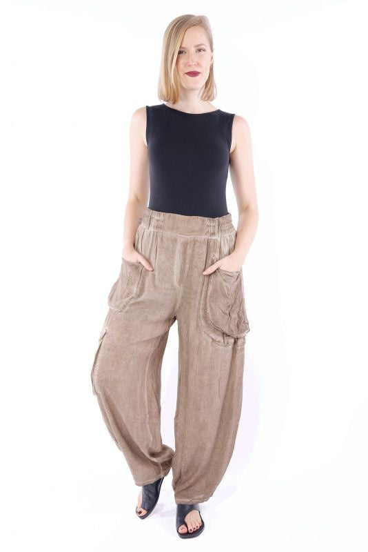 Brown cargo pants with elastic waist and side cargo pockets, relaxed fit