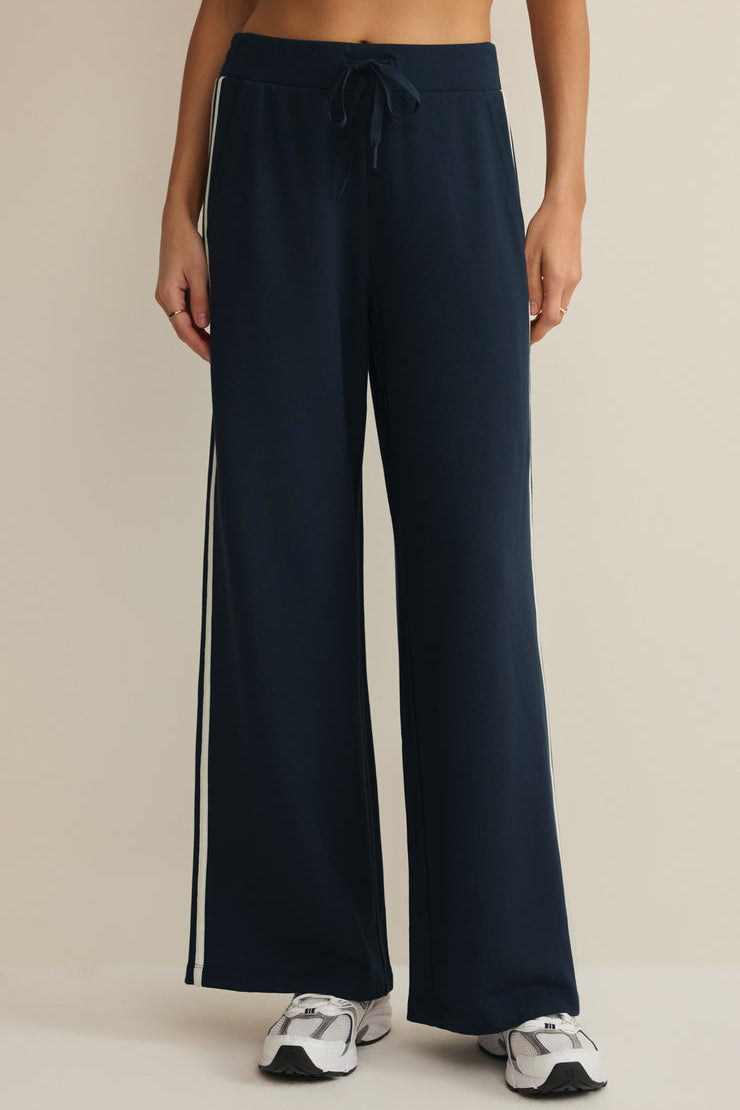 LAYOVER TRACK PANT IN ECLIPSE FRONT VIEW