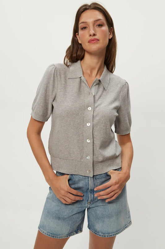 SPARROW BUTTON UP COLLARED TOP IN HEATHER GREY FRONT VIEW