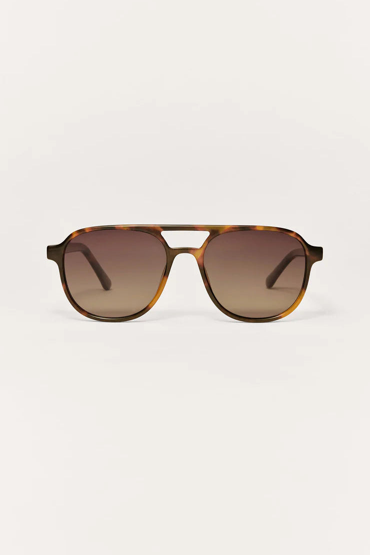 TOURIST SUNGLASSES IN POLISHED BROWN TORTOISE/GRADIENT POLARIZED FRONT VIEW