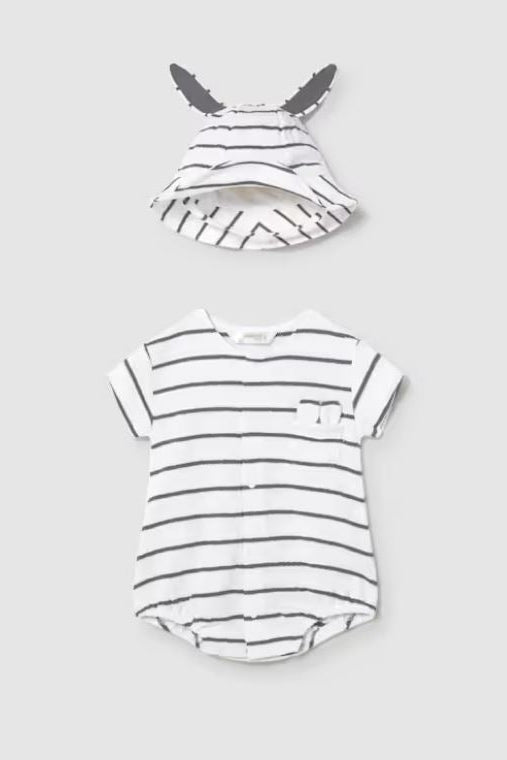 Newborn romper and hat set in whiteboard front view