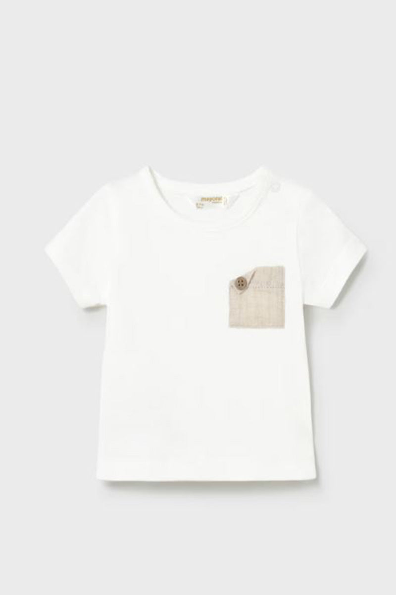 White short-sleeve tee with wheat patch pocket and small button detail