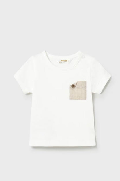 White short-sleeve tee with wheat patch pocket and small button detail