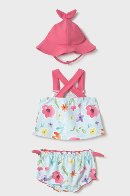 Conjunto de baño 3 piezas rosa con gorro y vestido floral, más braguita con lazos
