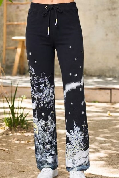 Bamboo print lounge pant in black front view