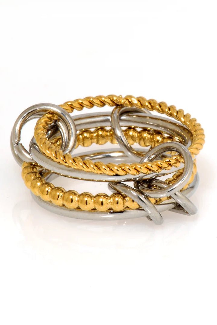 Howdy ring in gold and silver