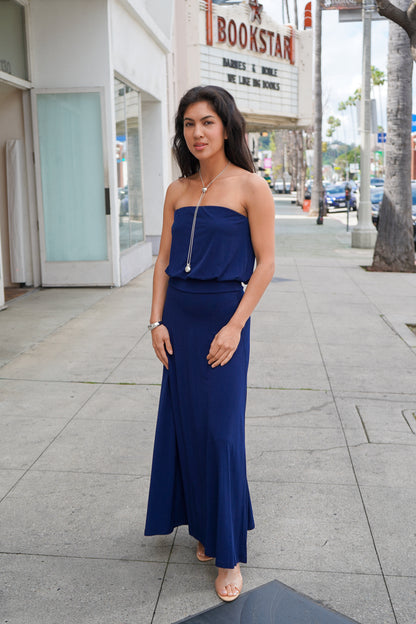 Navy schulterfreies Maxikleid, Drop-Waist, fließender Rock