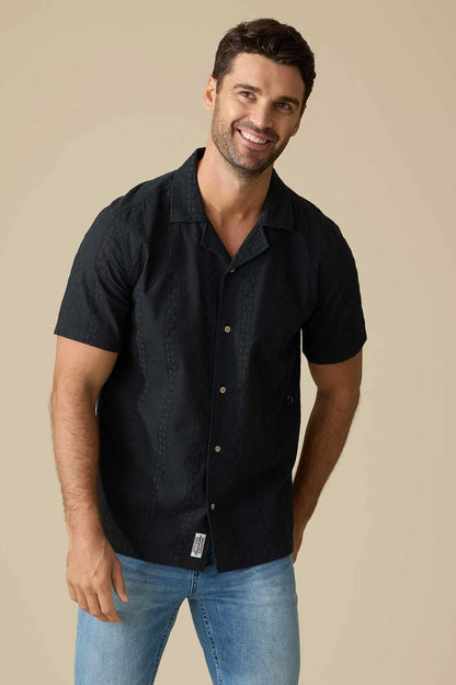 Gardiner short sleeve textured shirt in black front view