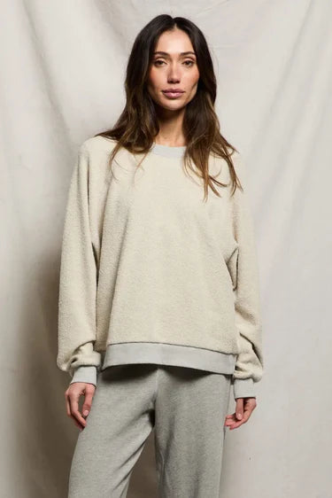 Oversized ziggy fleece crewneck top in heather grey 