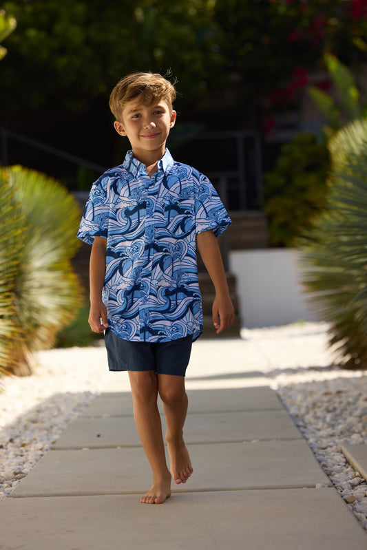 Boys vintage stretch button down in navy wave sun style view