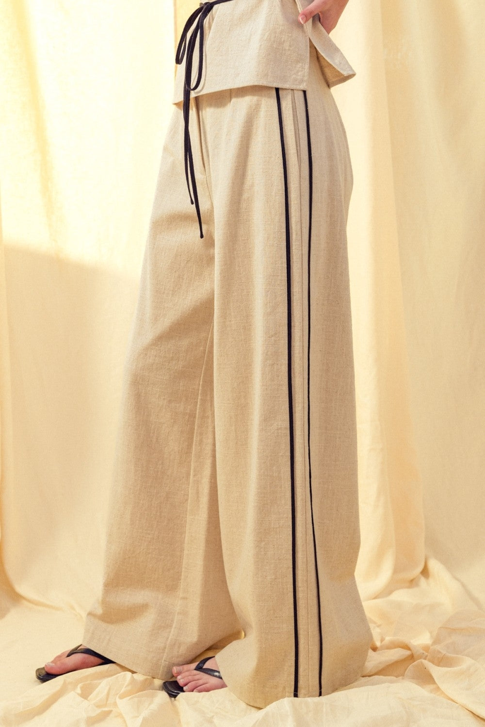 LINEN TROUSER CONTRAST PIPING