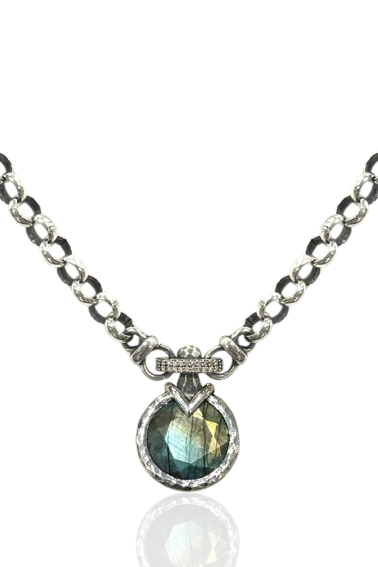 VECCHIO necklace with vintage silver chain and oval labradorite-style pendant