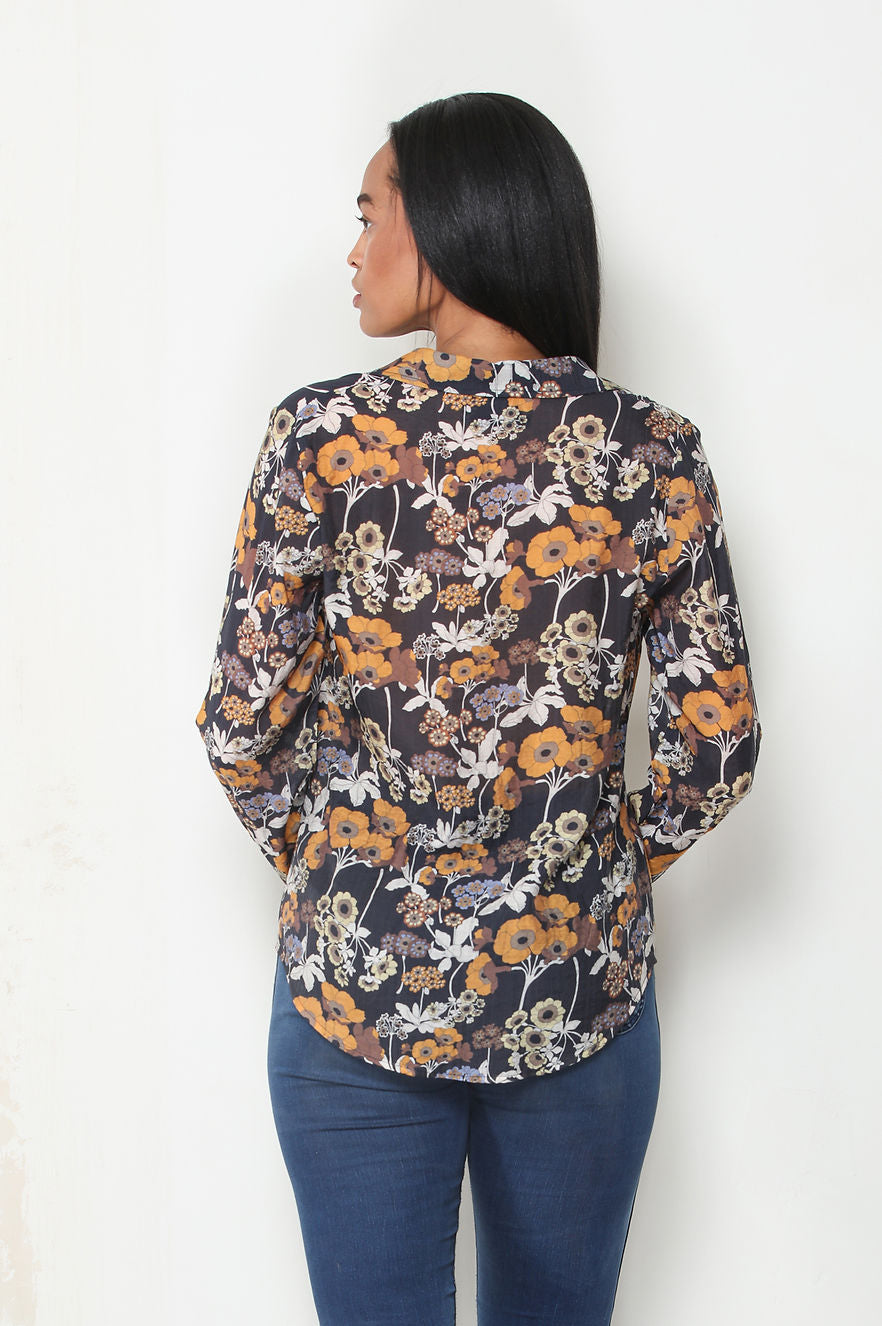VINTAGE LONG SLEEVE BUTTON DOWN SHIRT