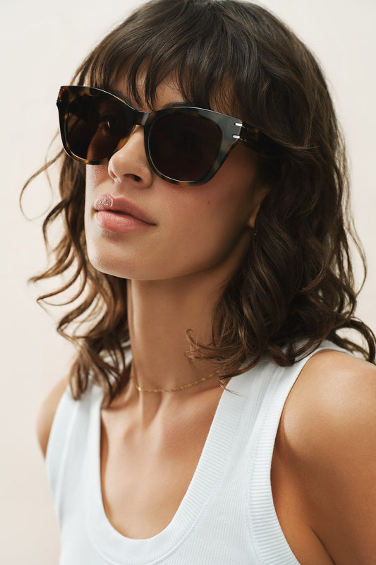 Woman wearing Front Row Sunglasses 