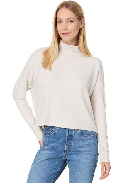 FRIDA MOCK NECK TOP