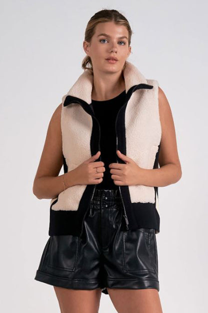 SHERPA ZIP UP VEST