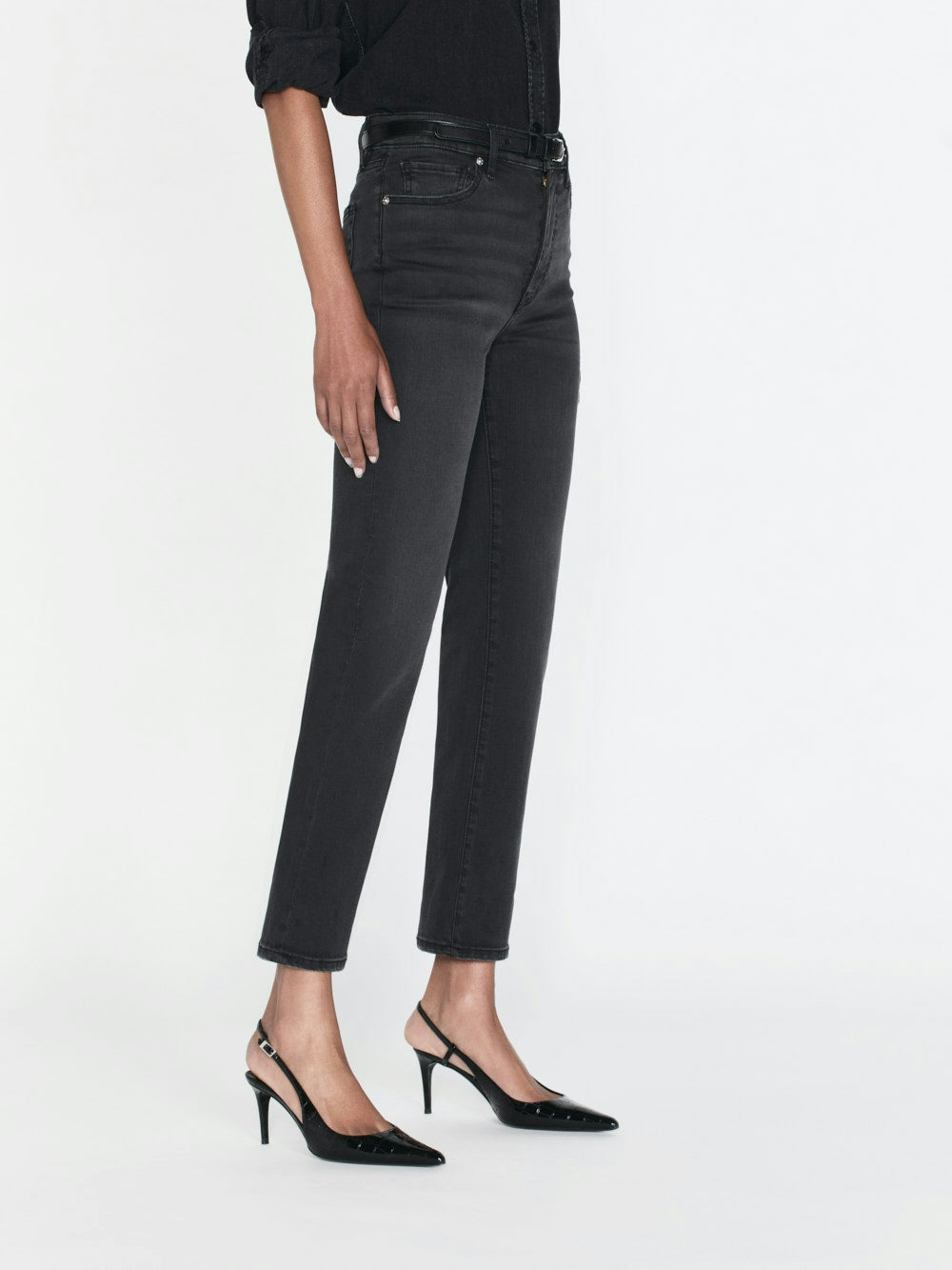 LE SLEEK STRAIGHT